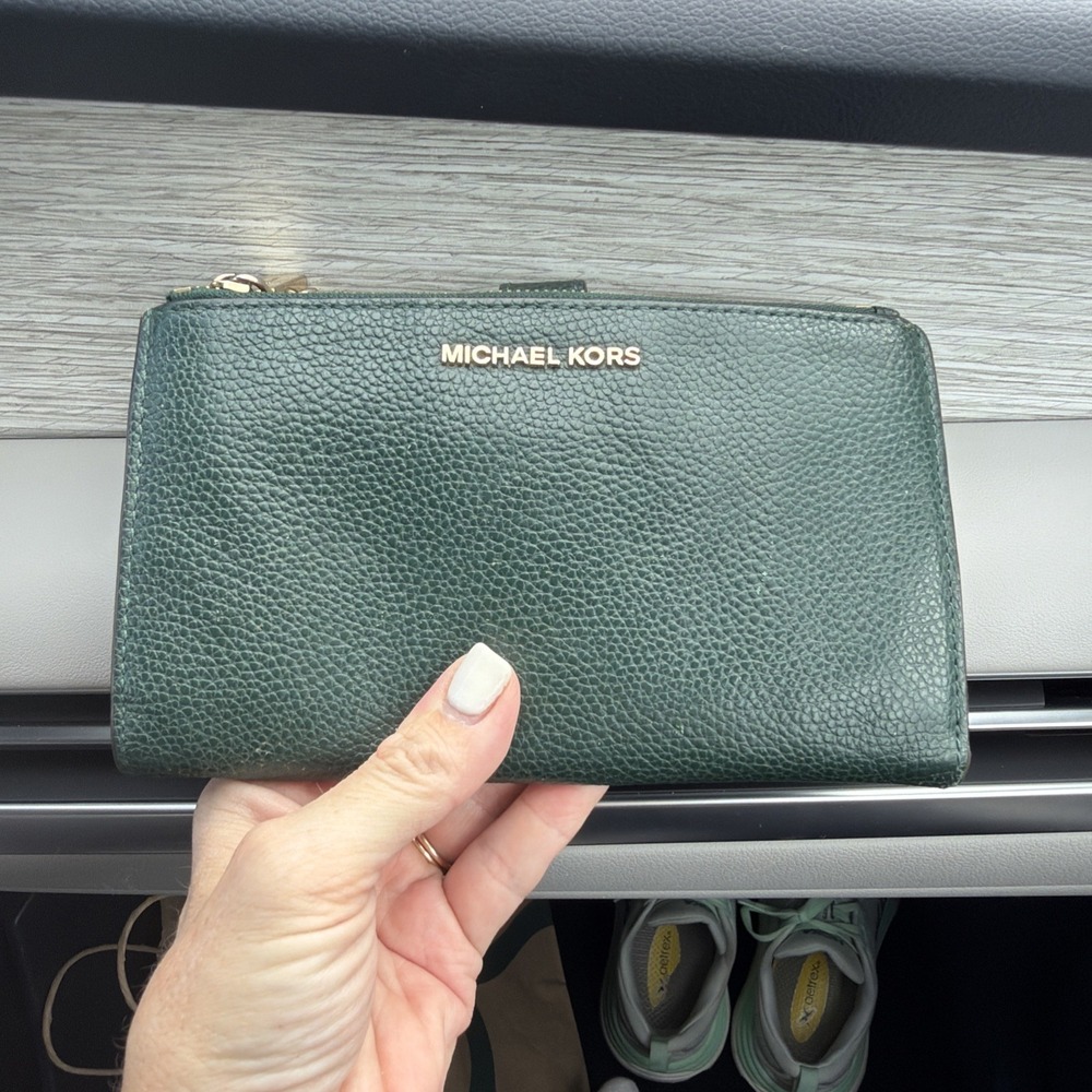 Michael Kors Pebbled Leather Green Wallet No Strap